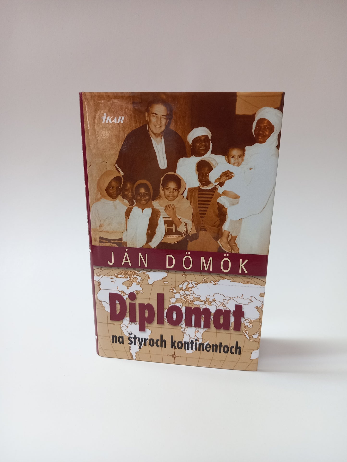 Diplomat na štyroch kontinentoch