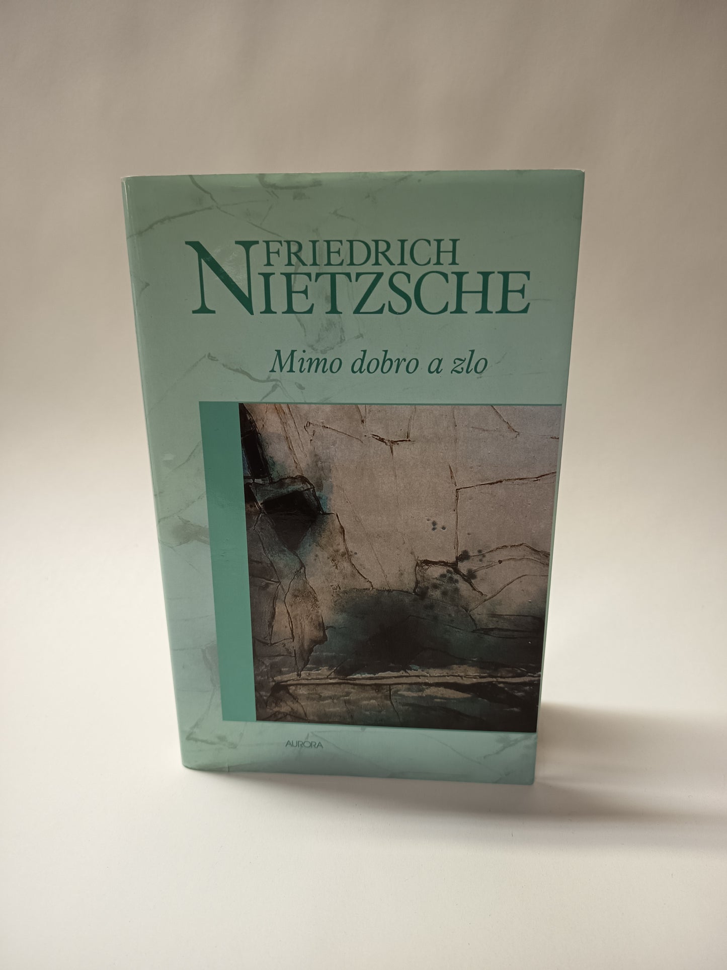 Mimo dobro a zlo