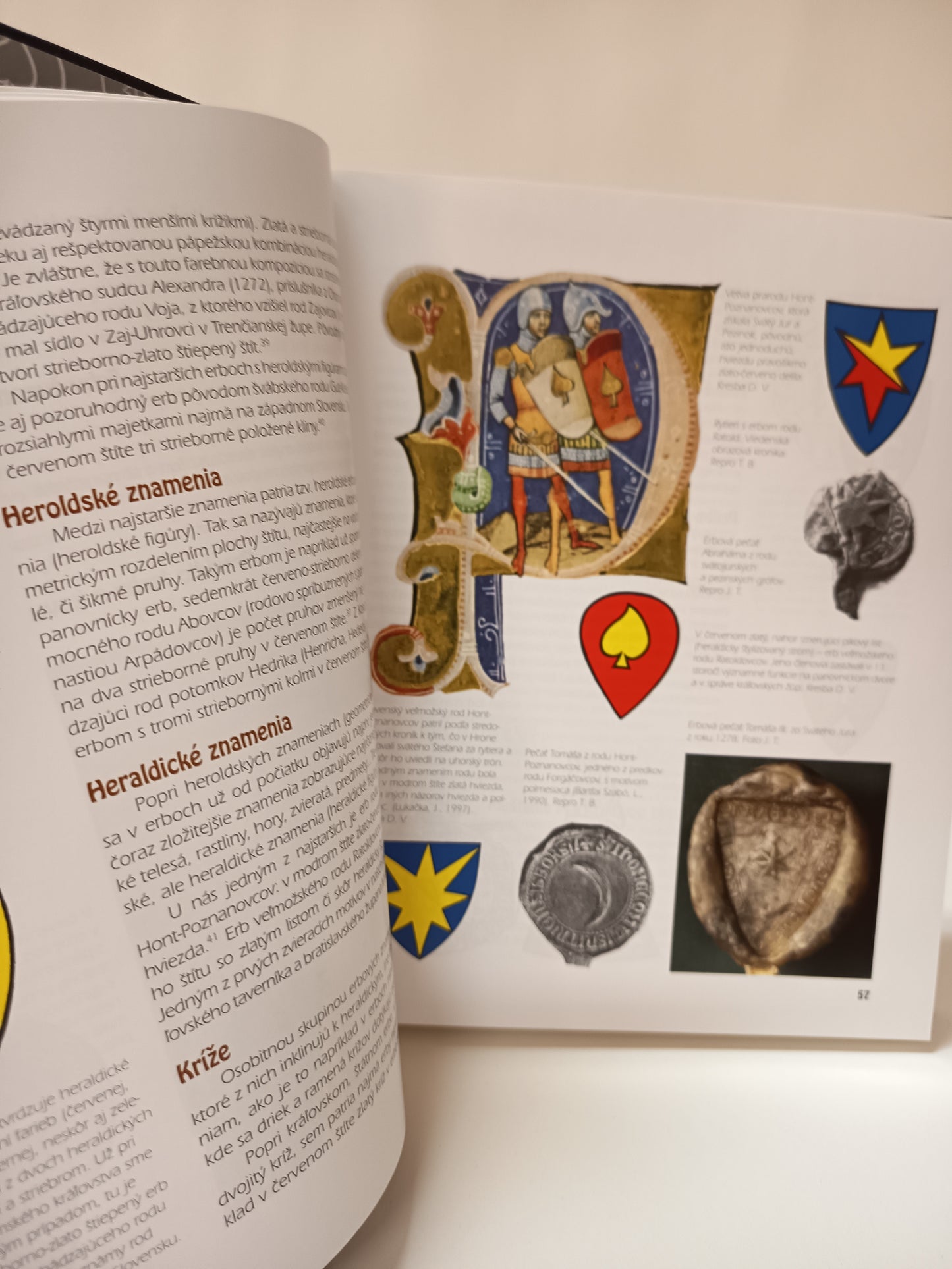 Osem storočí slovenskej heraldiky