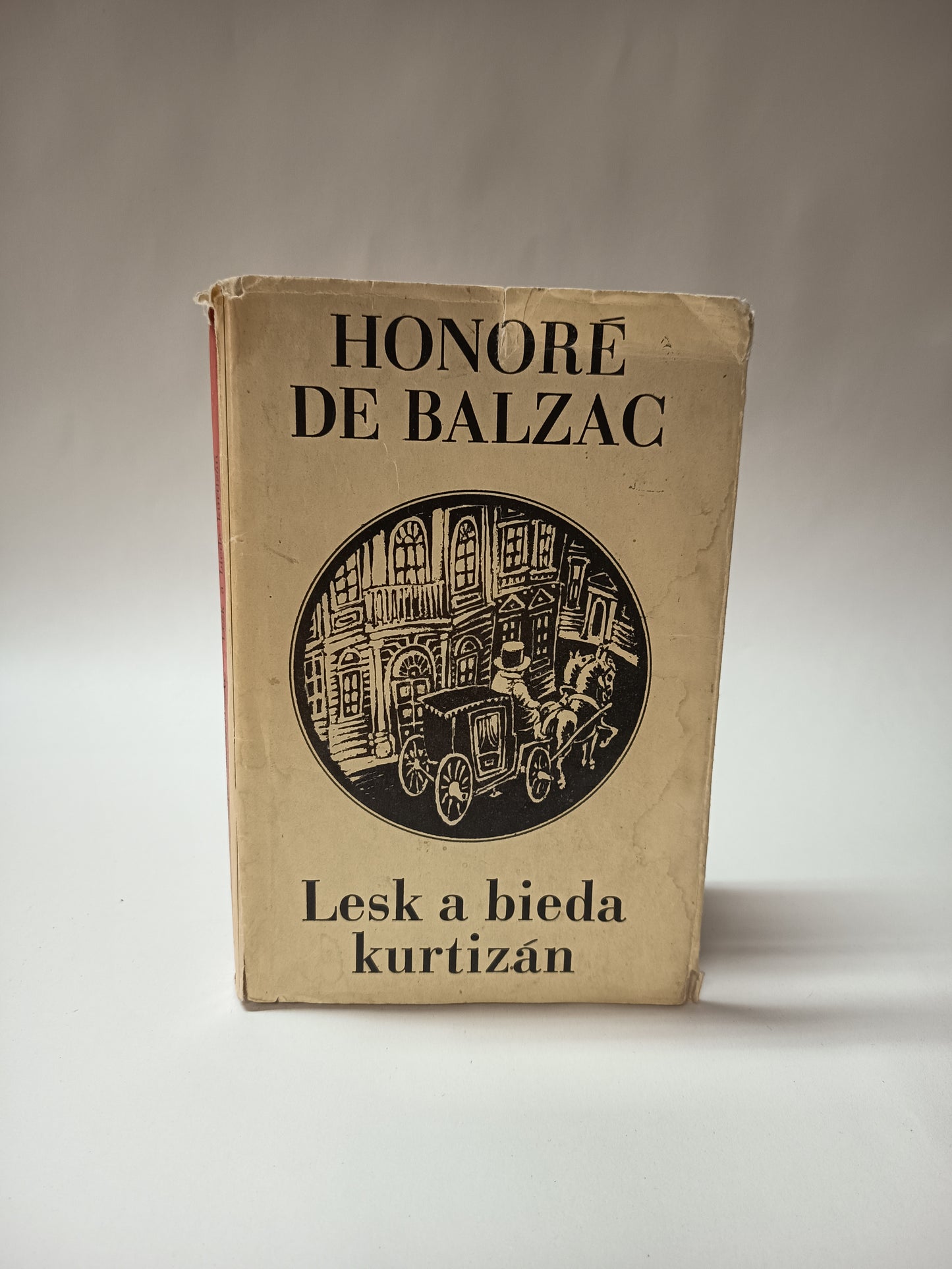 Lesk a bieda kurtizán