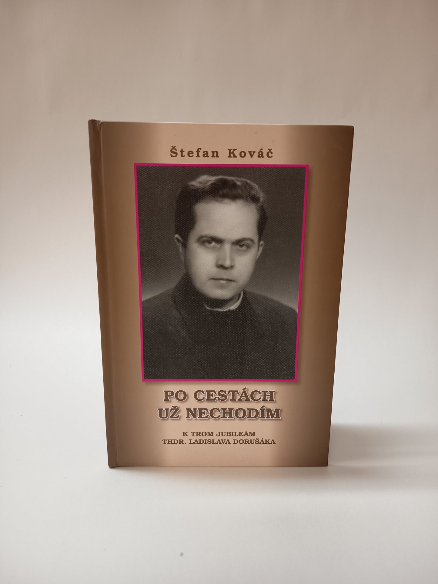 Po cestách už nechodím
