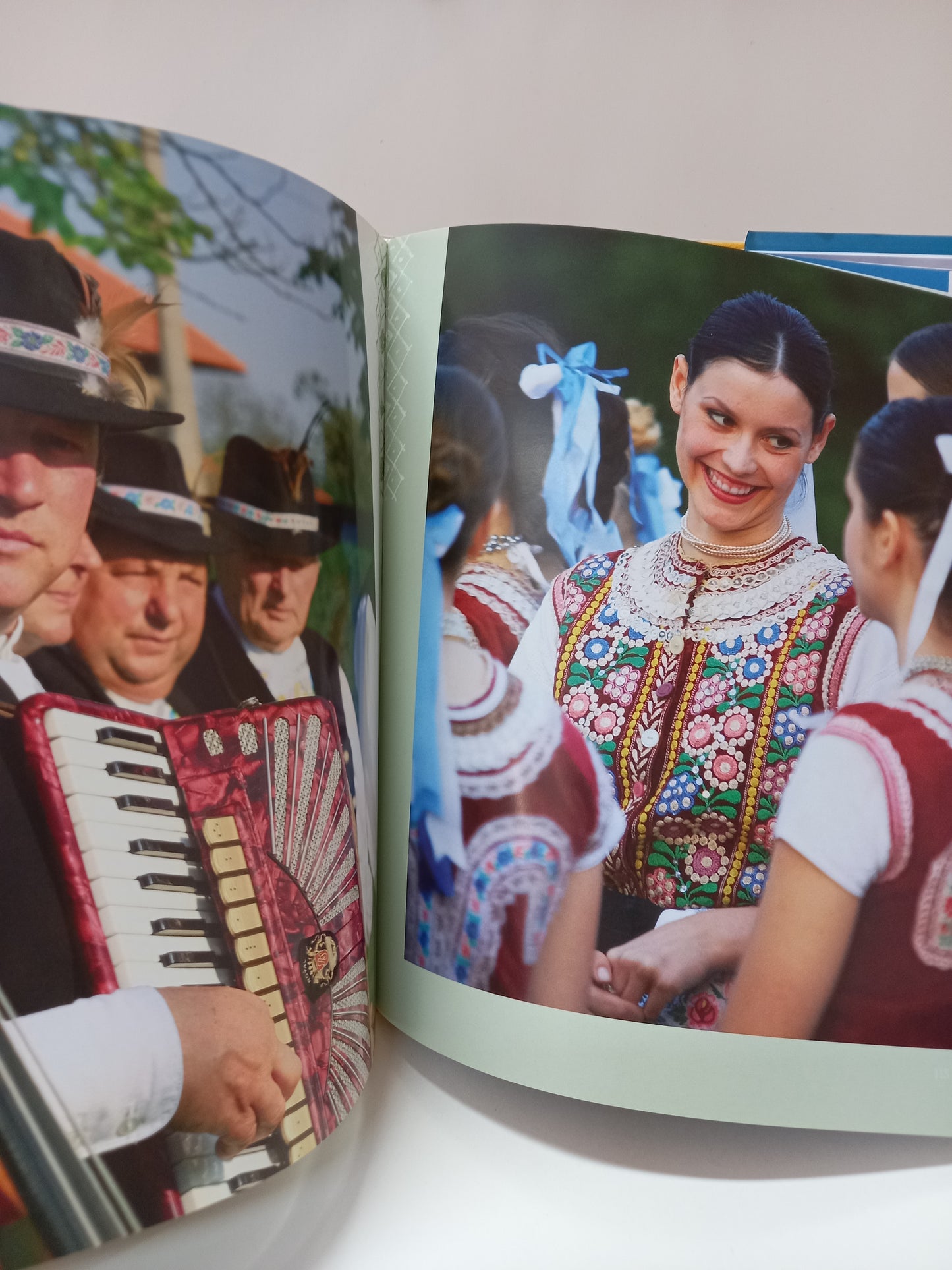 Tekov krásny čilejkársky