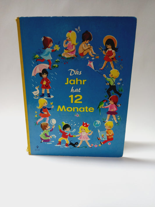 Das Jahr hat 12 Monate