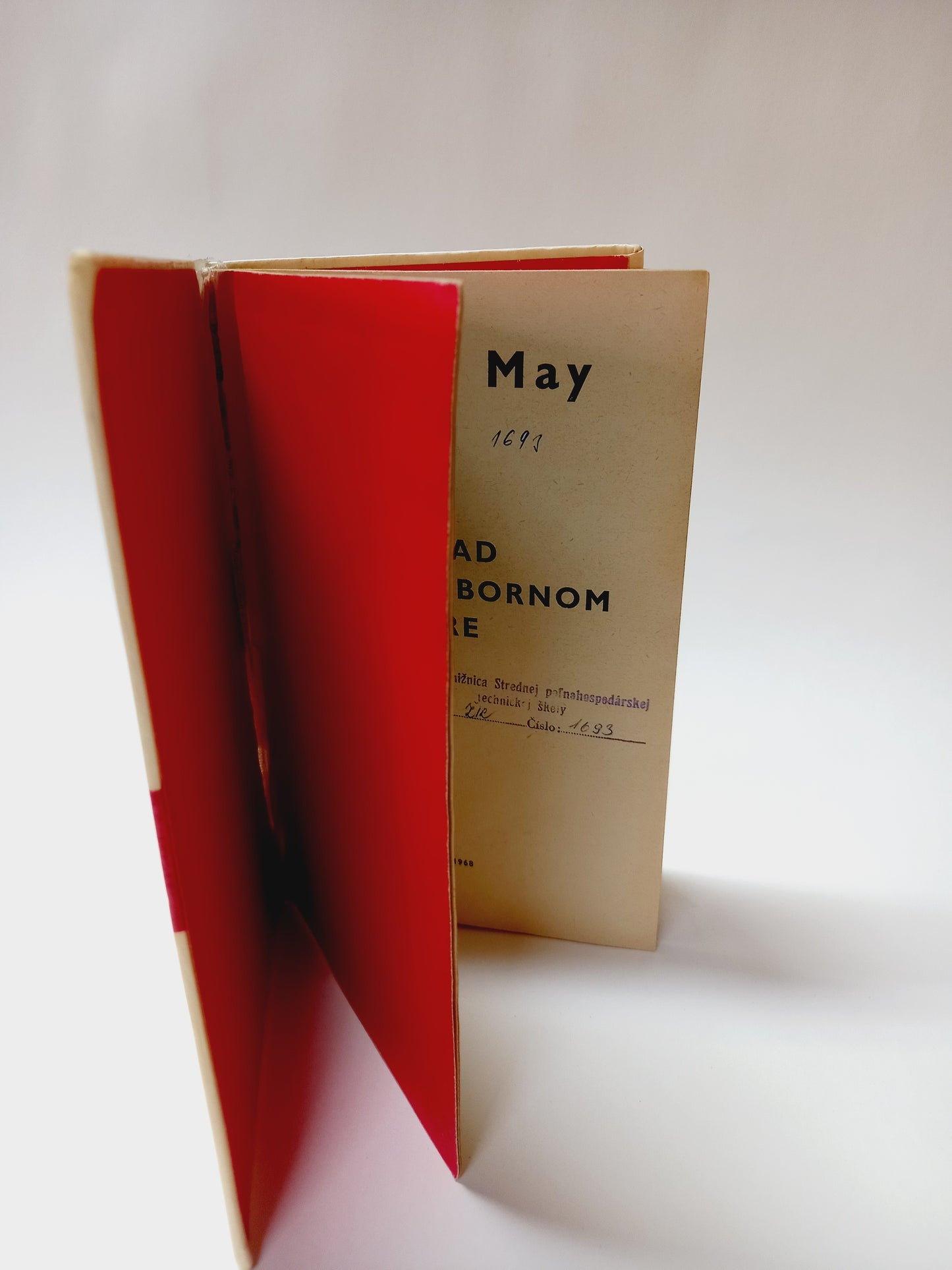 Poklad v Striebornom jazere