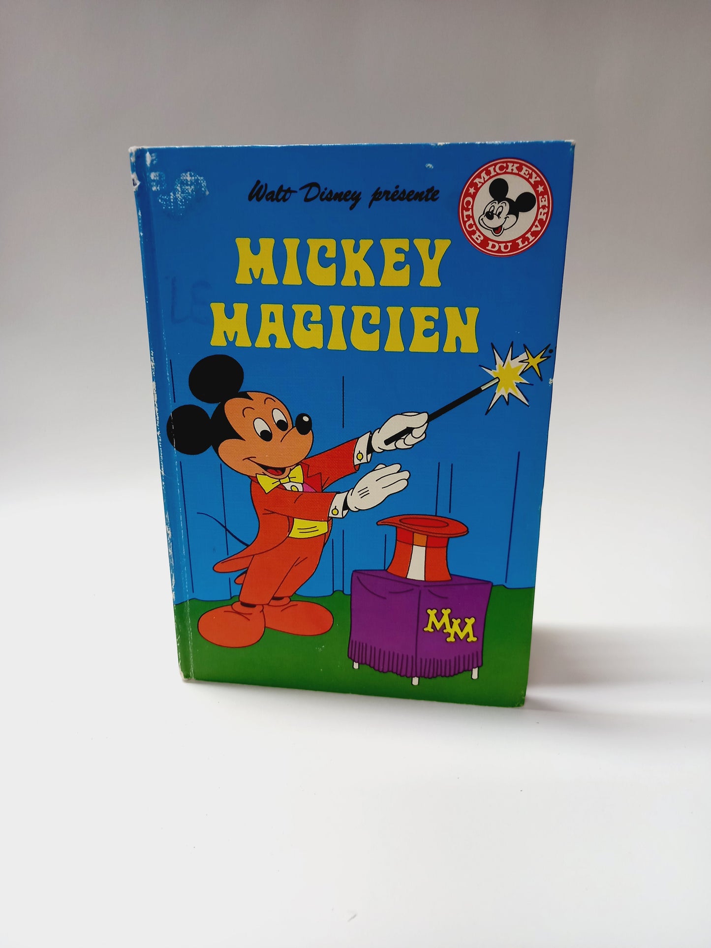 Mickey magicien