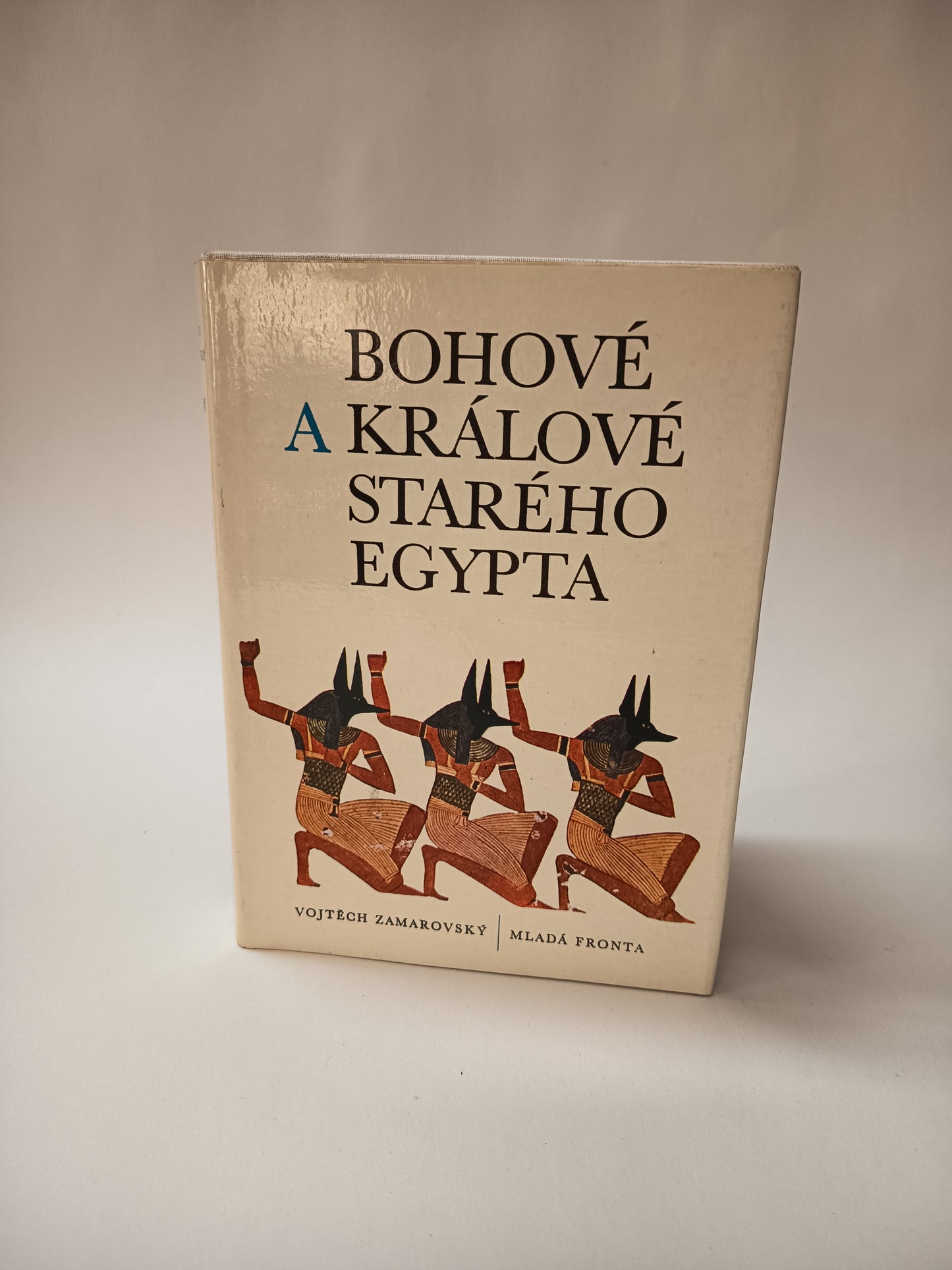 Bohové a králové starého Egypta
